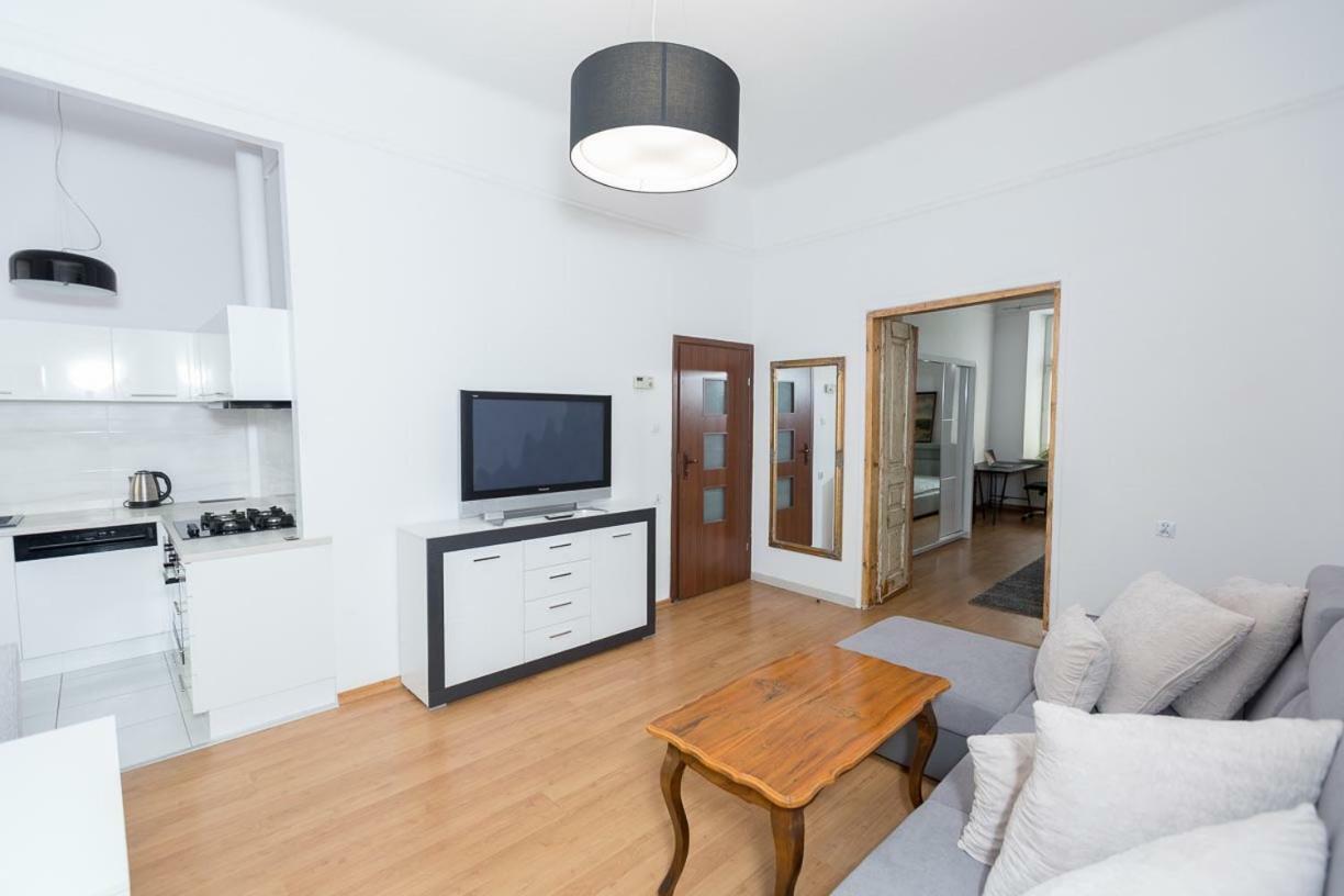 Apartment - Old Town - Cyrulicza Люблин Екстериор снимка