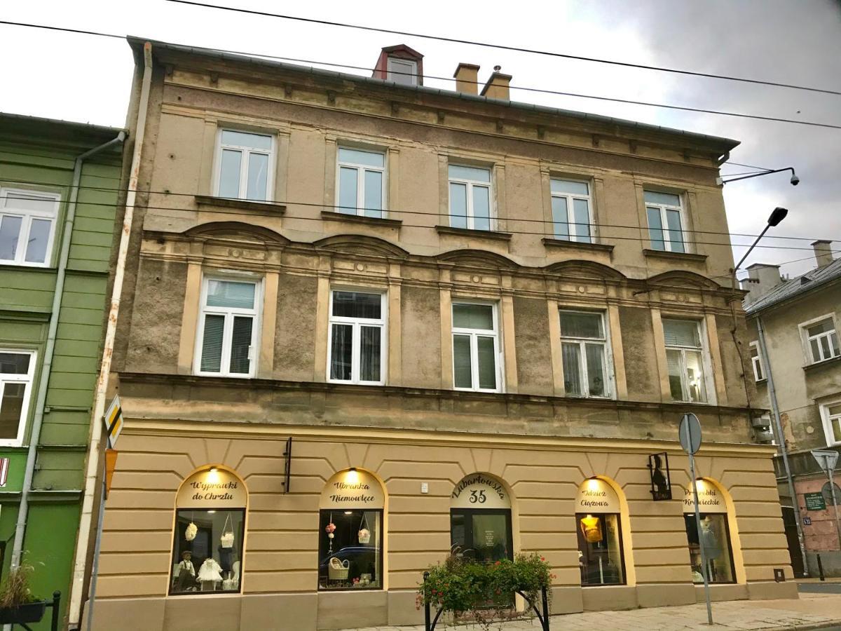 Apartment - Old Town - Cyrulicza Люблин Екстериор снимка